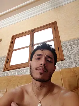 Thewildaliii0 online show from March 25, 10:30 am