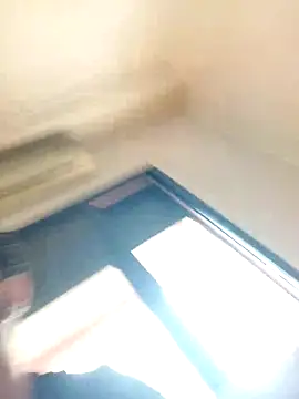 Thewildaliii0 online show from April 23, 1:35 pm