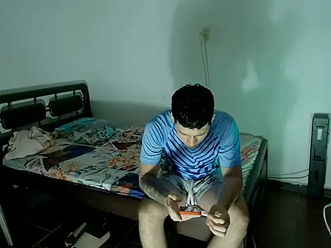 JadeeBlaze online show from May 6, 12:22 am