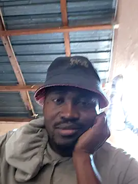 Black sex- online show from May 5, 7:10 am
