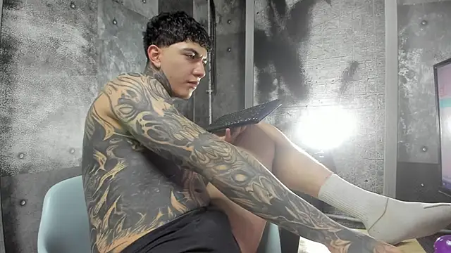 Gury tattoo online show from May 13, 10:40 pm