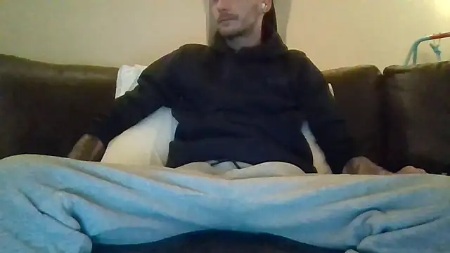 feetlovrr94 online show from May 17, 12:41 am