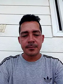 Gabriel leon33 online show from June 4, 8:15 pm