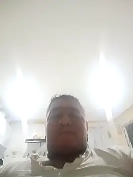 luis20212 online show from March 27, 8:26 am