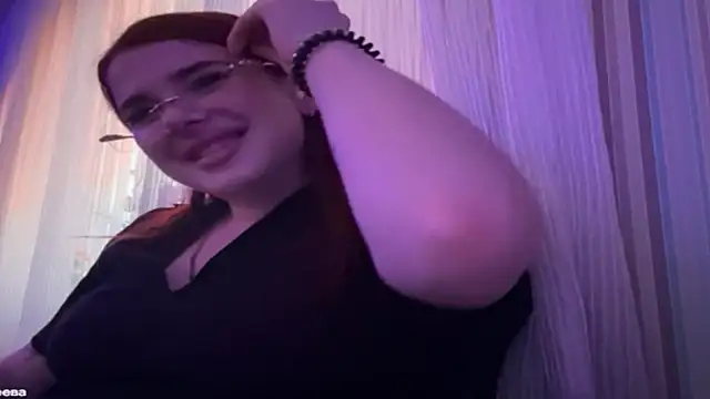 Viola Mendez online show from March 31, 3:25 pm