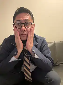 RYUICHI 1919 online show from May 7, 10:37 am