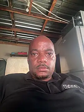 AfricanBeast01 online show from April 1, 3:09 pm