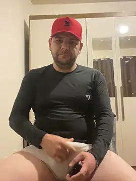 rafael1321 online show from May 12, 11:24 pm