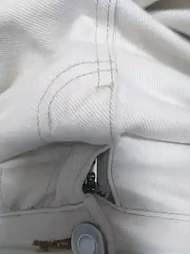 nguyenanhtb online show from April 6, 1:01 pm