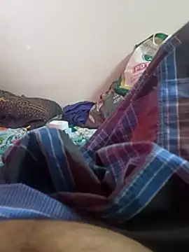 tamilpriya113 online show from April 7, 6:57 am