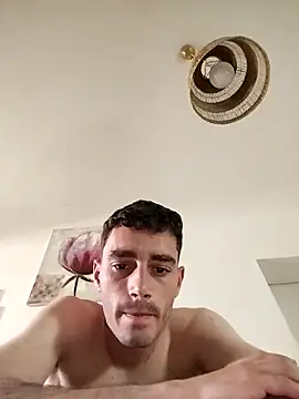 locuraypasion00 online show from May 23, 12:32 pm