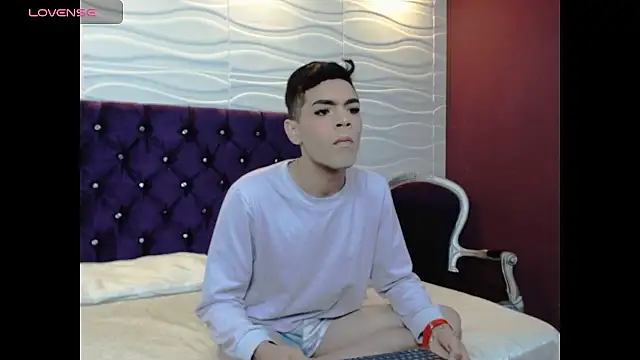 Ares Cam1 online show from April 8, 1:31 pm