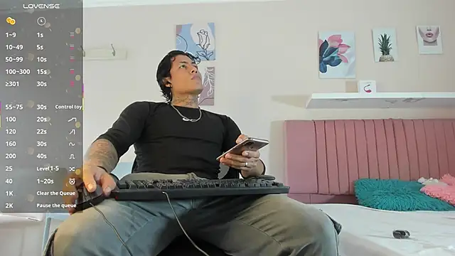 Damian Romanoff online show from May 19, 8:26 pm