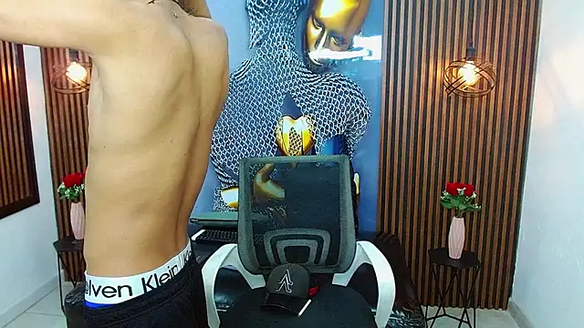 Skinny cute Alyer online show from June 30, 2:23 am