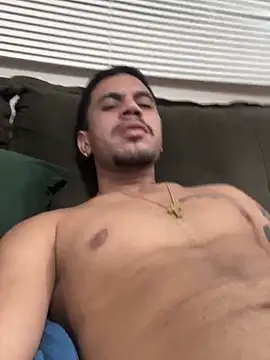 Hotberryofc online show from April 15, 1:38 am