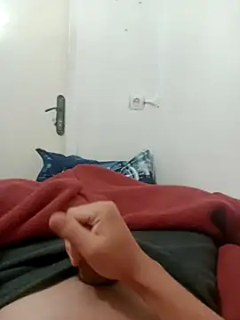 canbemmh546 online show from April 13, 2:51 pm