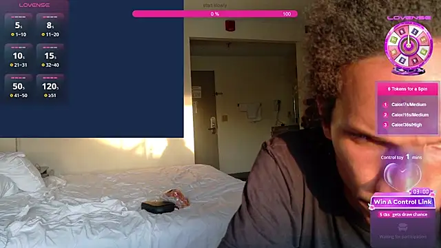 Uniballboy online show from April 14, 11:21 am