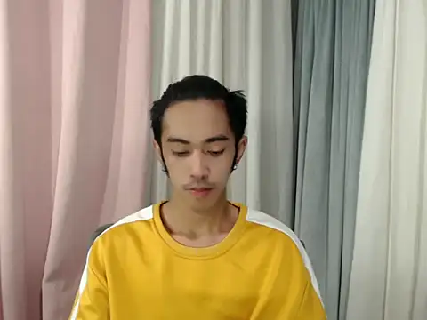 crocodale online show from May 31, 12:37 pm