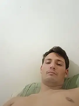 welltommy2001 online show from July 3, 3:56 am