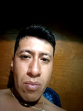 Martin27xxxhot online show from August 2, 9:40 am