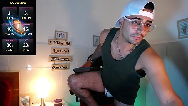 andders  online show from May 21, 2:40 am
