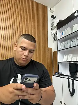 Patricio 02 online show from May 29, 3:55 pm