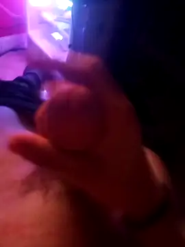 charliebwc4 online show from April 20, 10:45 pm