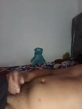 ReinaldoZapata online show from May 30, 7:14 pm