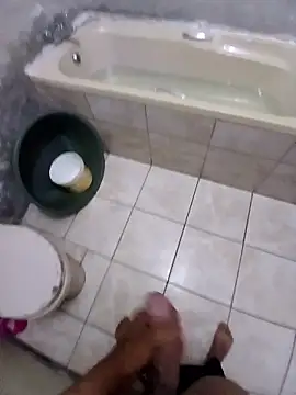 Melvin lwethu online show from April 19, 8:22 pm