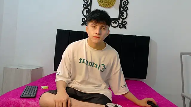 LunayDream online show from July 7, 11:58 am