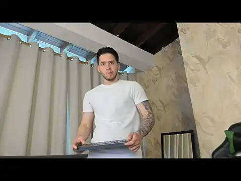 RONNY COLTON online show from May 30, 2:17 pm