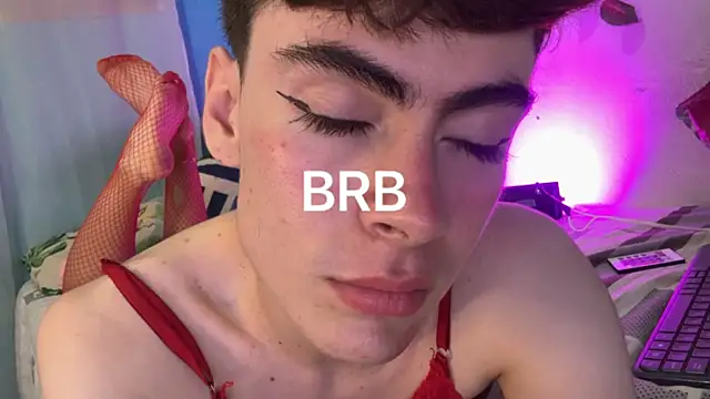  peachyboy online show from June 17, 5:53 am