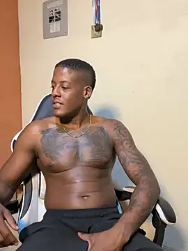 Privadeathletex online show from May 15, 4:53 am