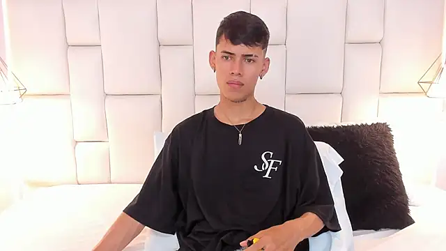 JacobFerrer online show from June 2, 5:36 pm