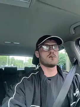 slaveboyrow online show from June 4, 7:31 pm