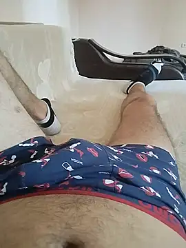 mihai112445 online show from August 5, 9:47 am