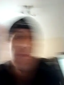 XxAlbertoxX69 online show from May 4, 5:36 pm