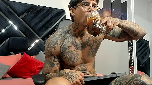 EdoardoJS online show from May 29, 11:04 pm