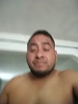 adan1985 online show from June 5, 4:02 pm