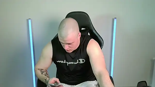Bigbaald online show from May 10, 1:34 pm