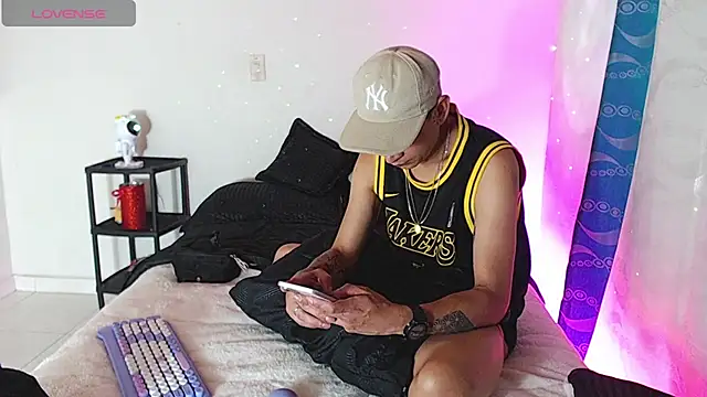 Noah Smith3 online show from May 15, 3:26 am