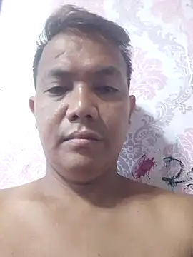 davedave1231 online show from May 17, 9:55 pm