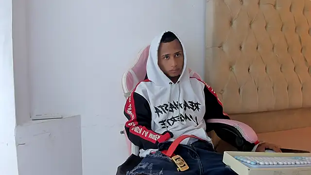 Supreme Badboy online show from June 29, 5:13 pm