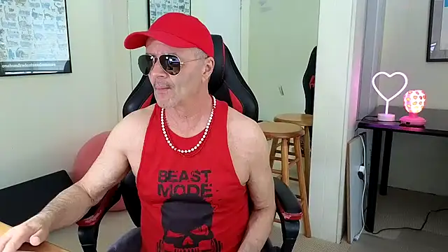 Snapshot of hotdadbod chatting on January 30, 9:25 pm hotdadbod online show from January 30, 9:25 pm