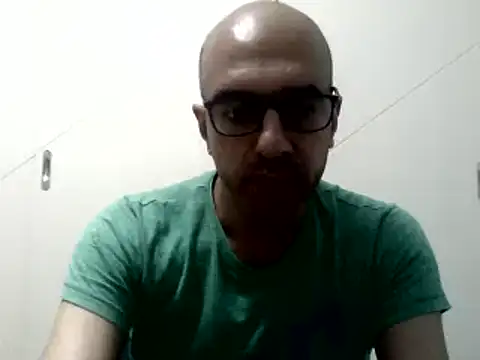 AAYAADXX online show from May 24, 11:16 am