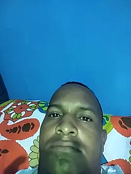 luis391986 online show from June 25, 1:08 am