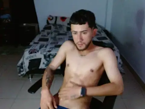 juanpitochico2233 online show from July 7, 1:38 am