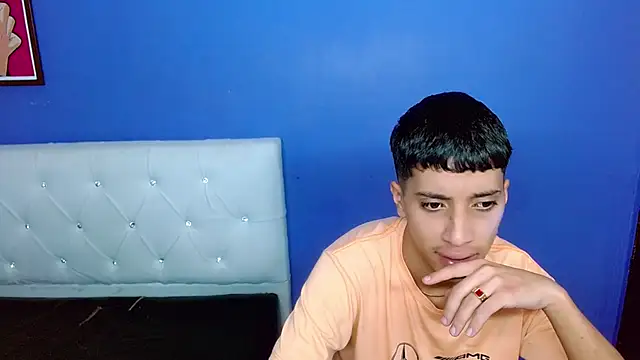 jl brayan12 online show from June 20, 7:41 pm