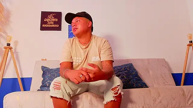Ethan Caleb online show from May 25, 8:48 pm