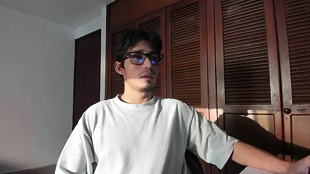 SrIncognito666 online show from June 19, 11:15 am